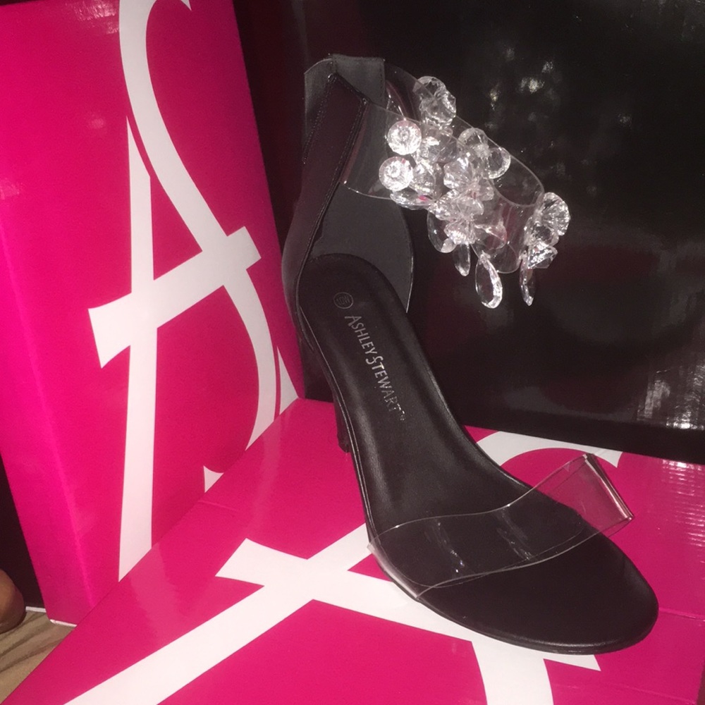 Ashley Stewart Heels Size 10W Color: Black - Picture 1 of 4